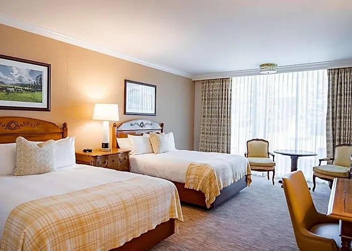Little America & Hotel 4*