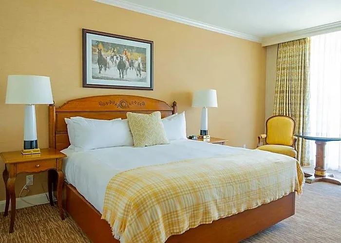 Hotel Little America & 4*